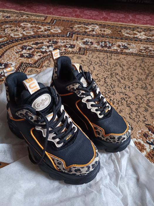 Adidași Bufallo originali