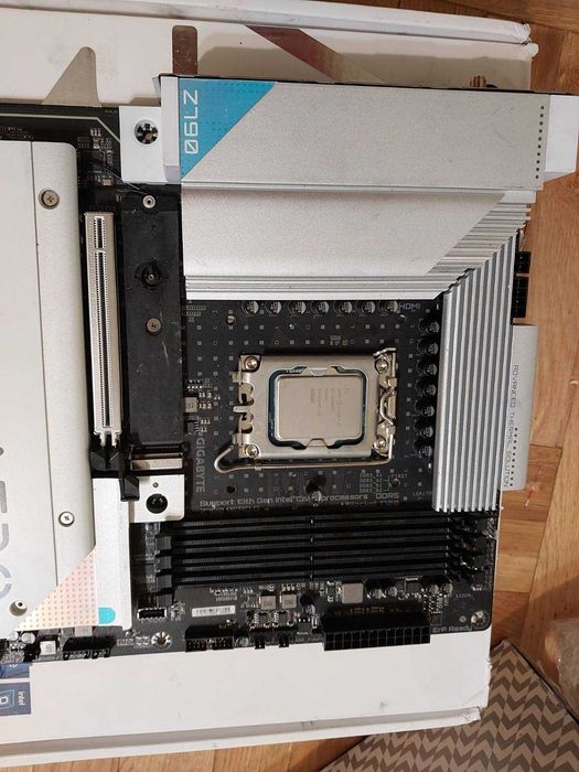 Intel Core i5 14600KF + Gigabyte Z790 Aero G