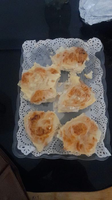 Plăcintă cu brânză ,börek turcesc cu brânză