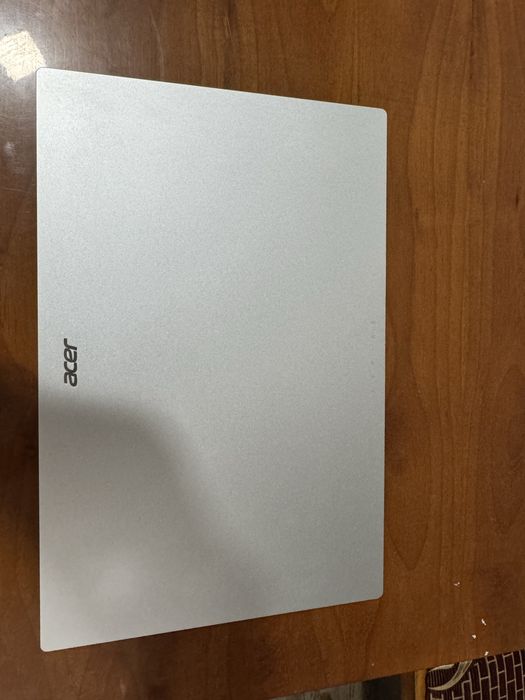 Acer notebook  8/512 gb