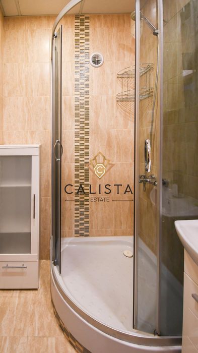 Дава се под наем Тристаен апартамент в София, Лозенец - 84 кв.м за 820 € - Снимка #11