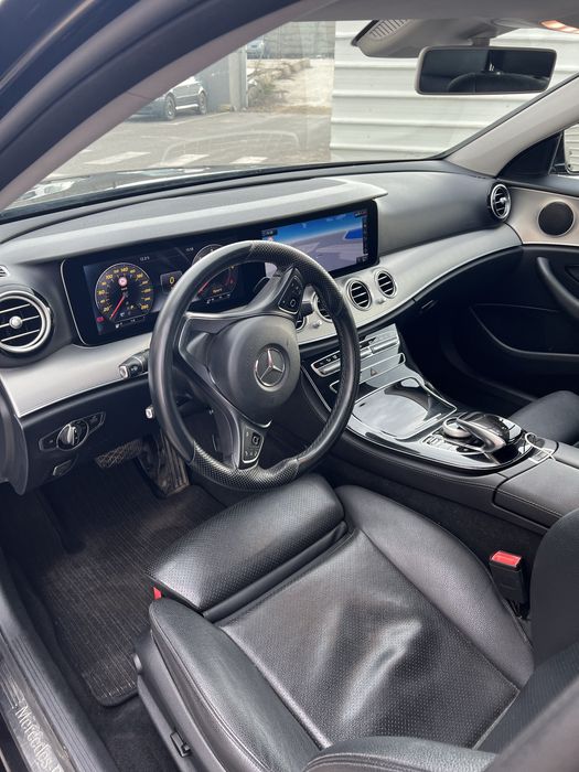 Mercedes-Benz E class 220d W213