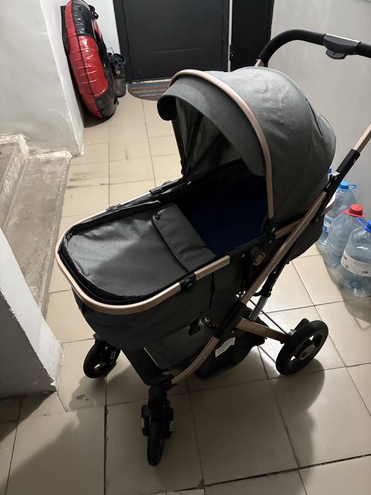 Продам детскую коляску