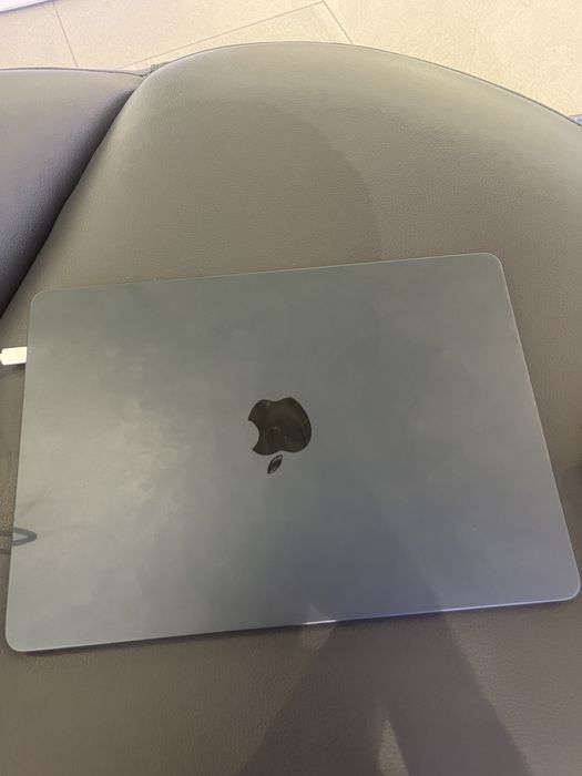 Macbook air m2 256gb