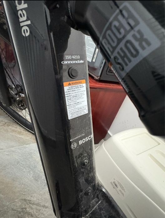 Bicicleta cannondale moterra 2022