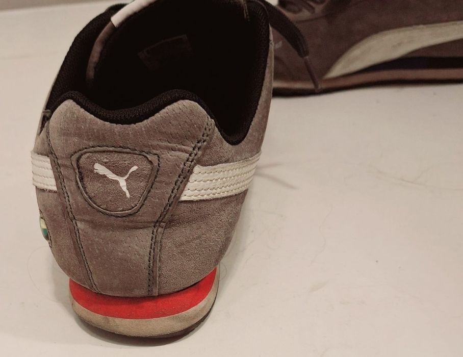 Кроссовки  40 размер