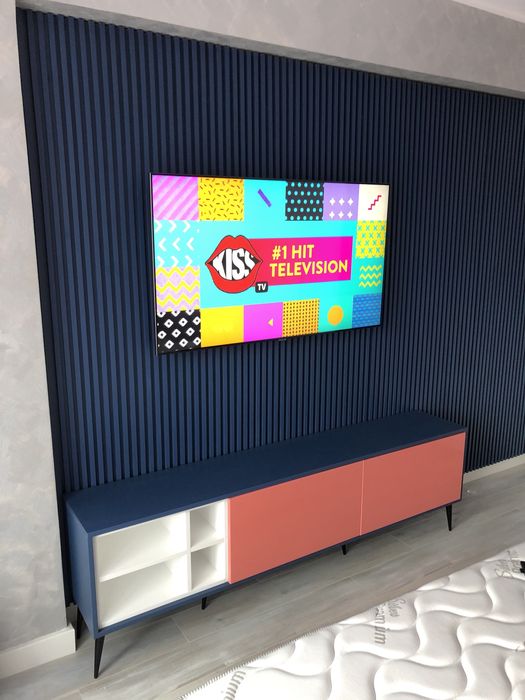 Asigur montaj galerie, corpuri iluminat, oglinda baie