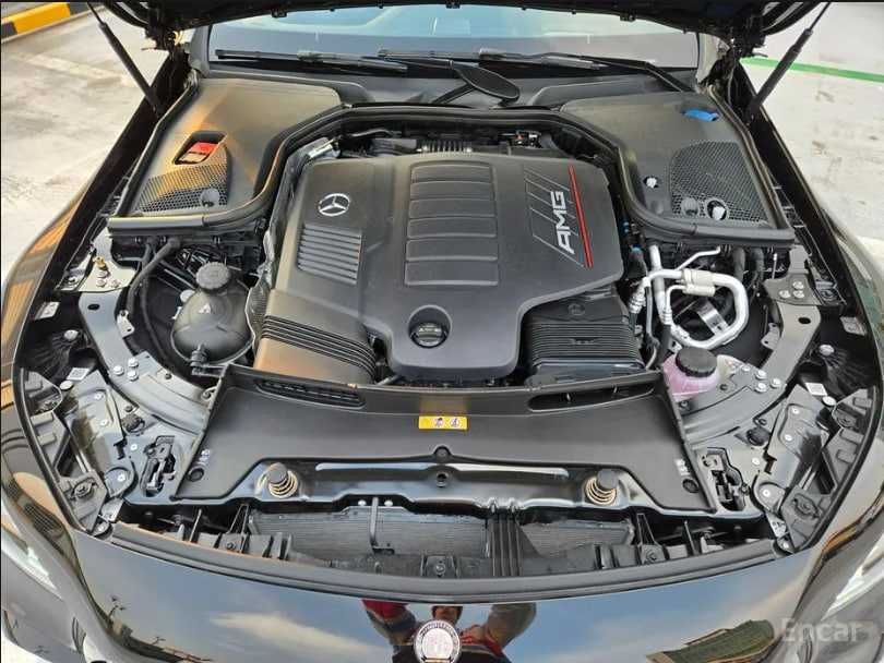 Mercedes AMG GT 4MATIC