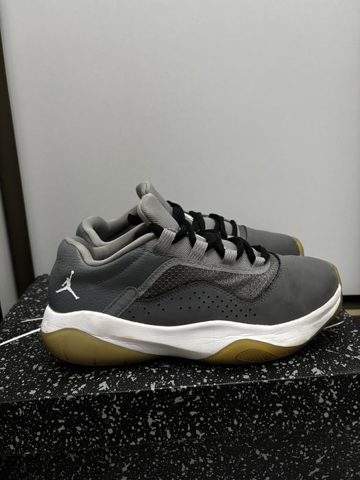 Jordan 11 low CMFT Cool Grey