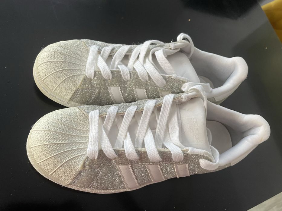 Adidas Superstar