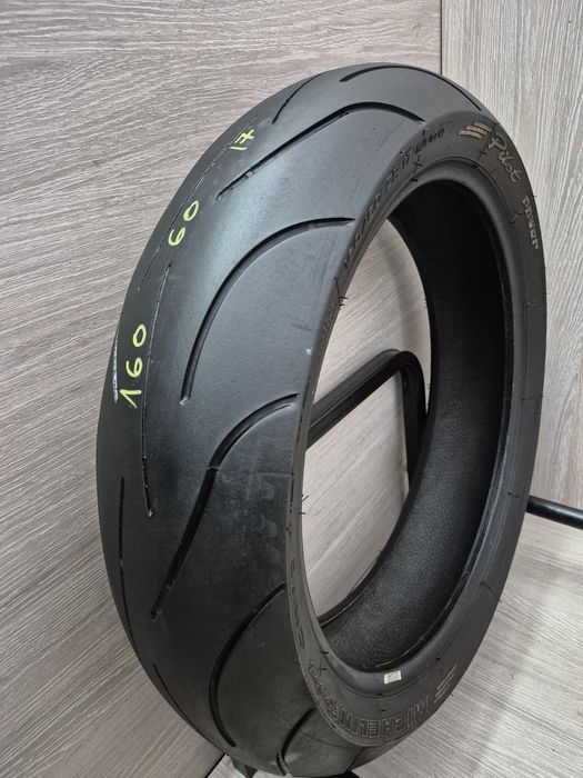 Anvelopa moto 160 60 17 Michelin pilot power