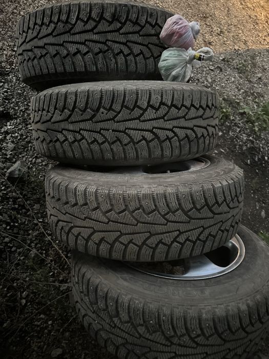 Диски с зимней резиной