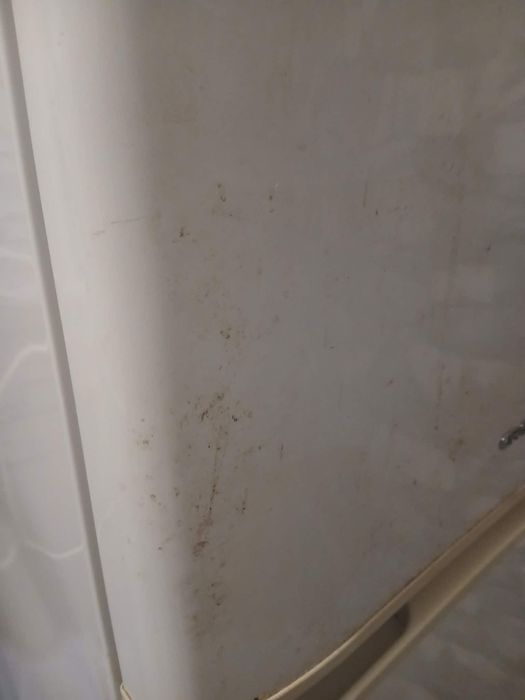 Хладилник с фризер