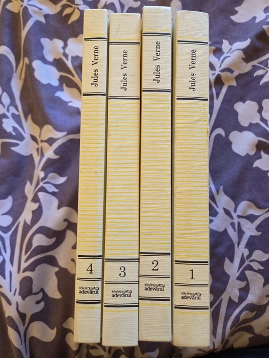 Colecție completă 40 volume Jules Verne Adevărul