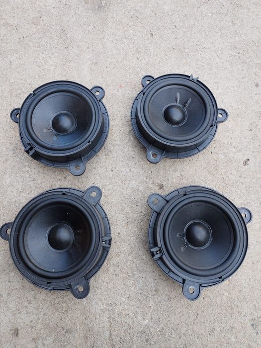 Boxa Boxe Difuzor Difuzoare Tweetere Fata Spate Renault Megane 3