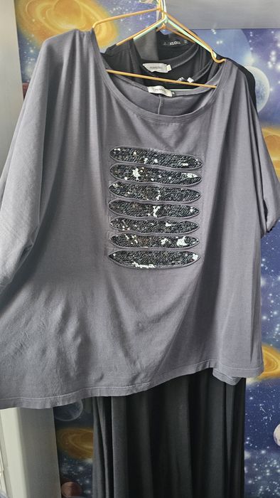 Продам женские блузки