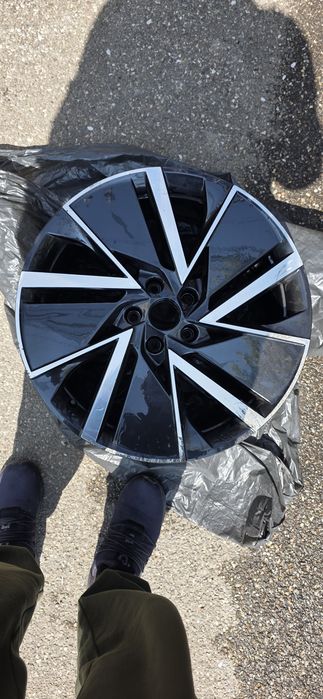 Jante originale Skoda superb R19