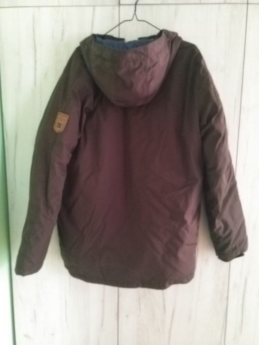 Мъжко зимно яке с качулка