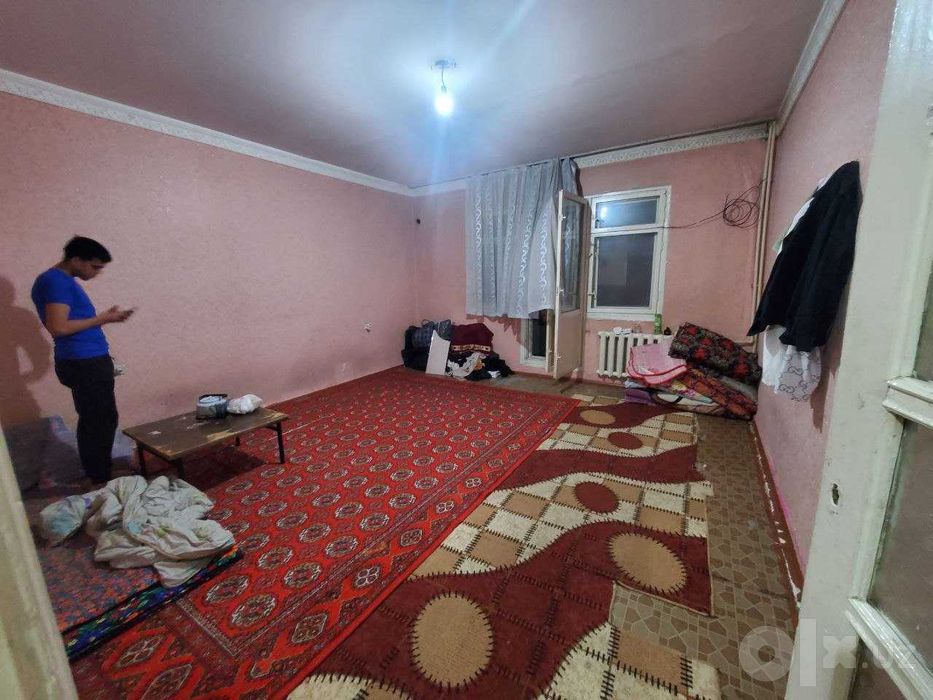 ПРОДАМ СВОЮ 2-ком КВ Чиланзар 16 Квартал / Французский, Отдельный ВХОД