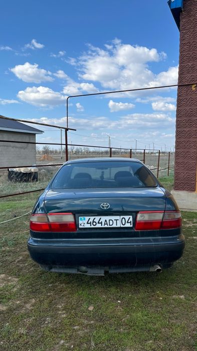 Toyota carina E сатылады.