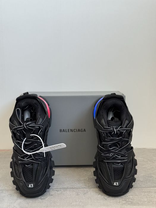 Balenciaga Track 2.0 Led (42-45)