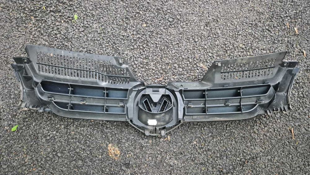 Bara fata si grila VW Golf 5 completa originala