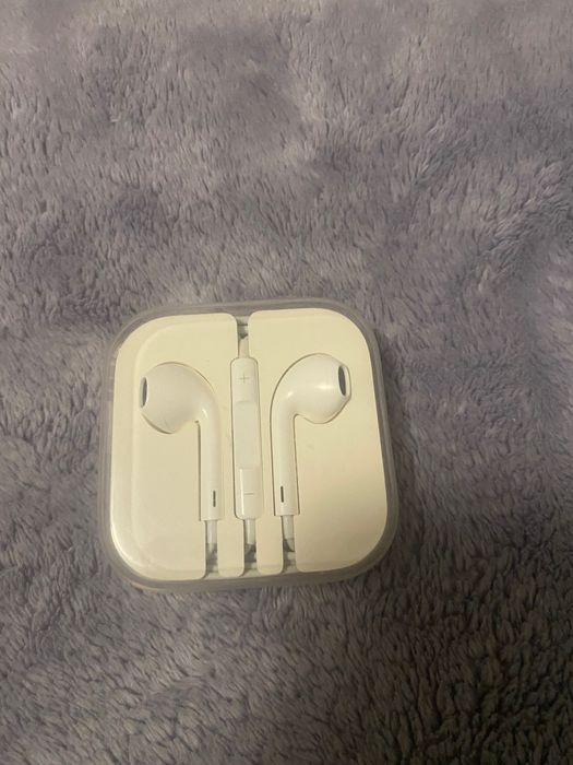 Оригинални Слушалки