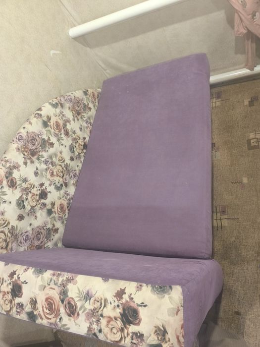 Продам детский диванчик не дорого
