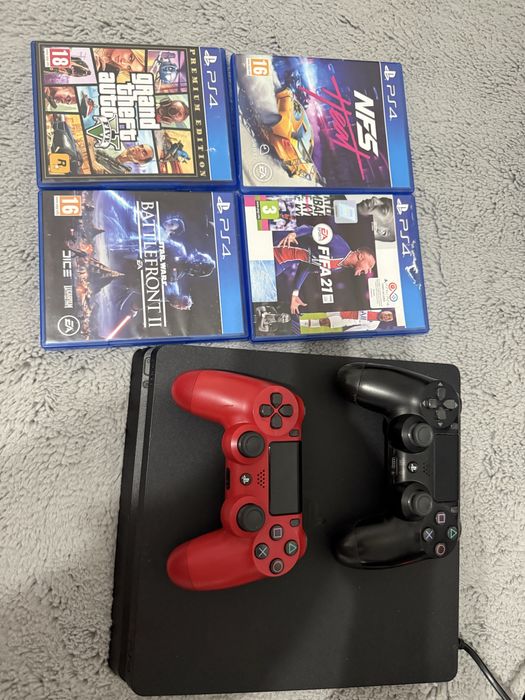 PlayStation4 slim