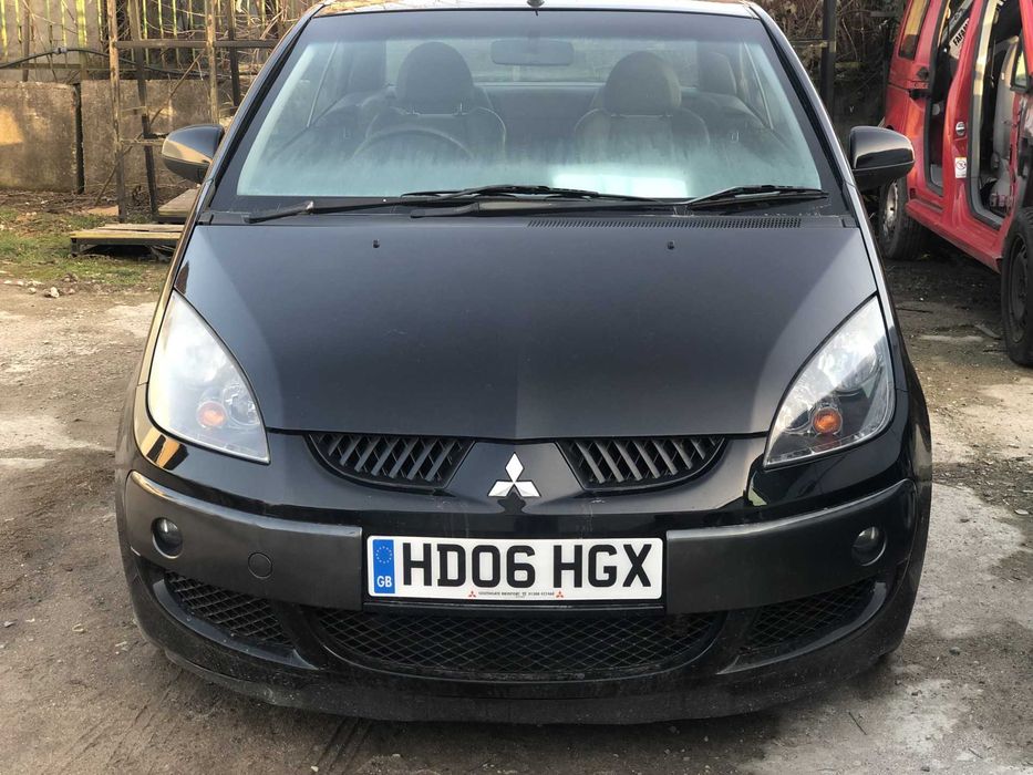 Mitsubishi Colt 1.5 на части