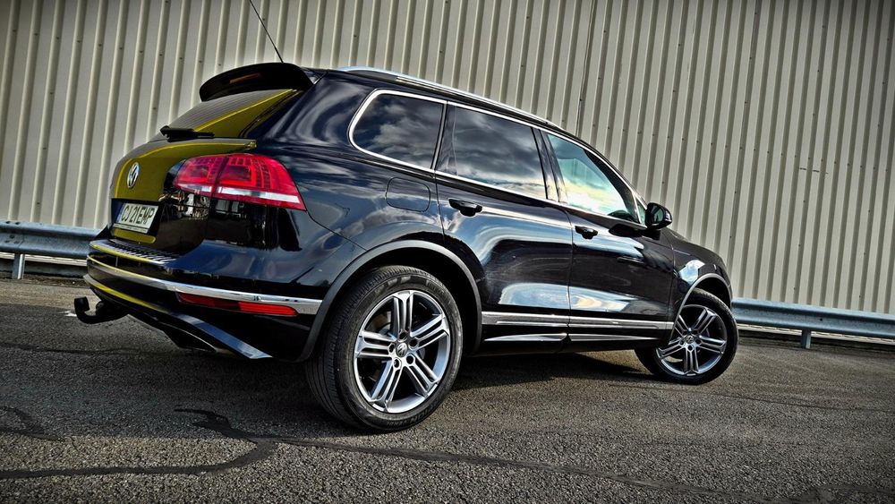 Vând Touareg Facelift R-LINE