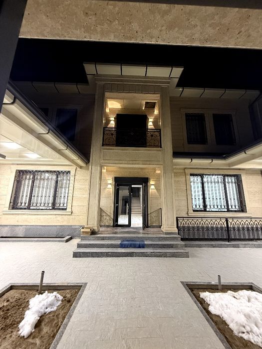 Аренда Долгосрочно Коттедж  Максимгорки  Сайрам 9-комнота Маклер 50%