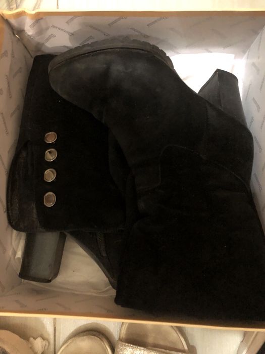 Женская обувь и тапочки