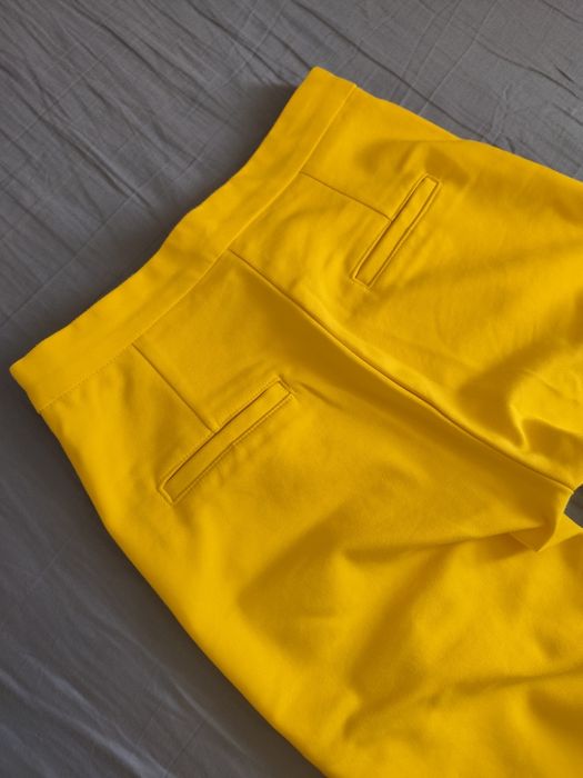 Pantaloni Stradivarius