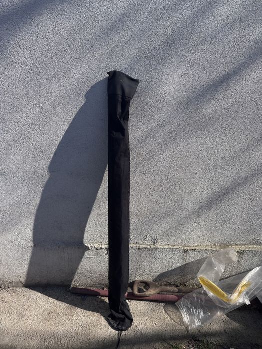 Vând umbrela RIVE !