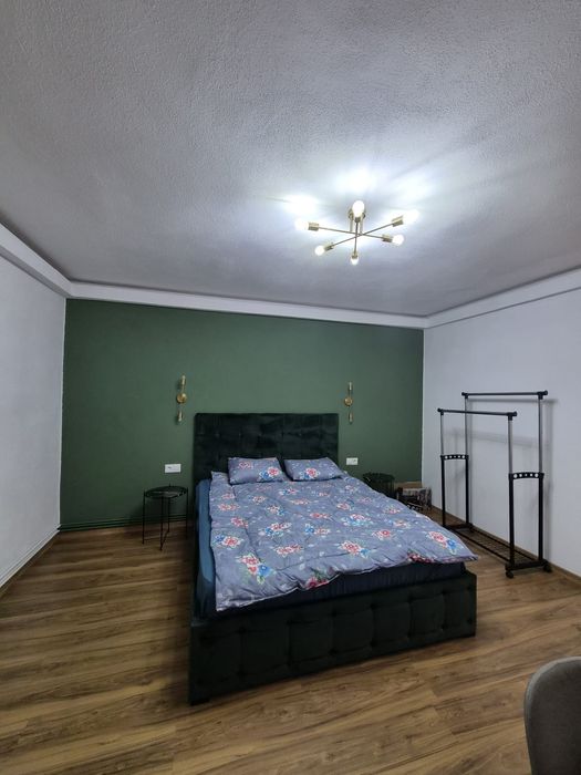 Închiriez  Garsoniera !! 35