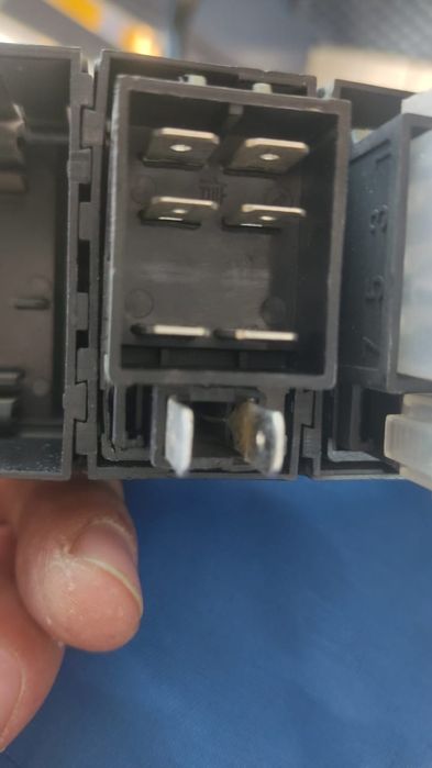 Продам запчасти хова экскаватор