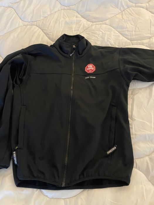 Wind stopper- чудна дрешка, но малка