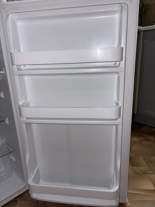 Продам холодильник бирюса