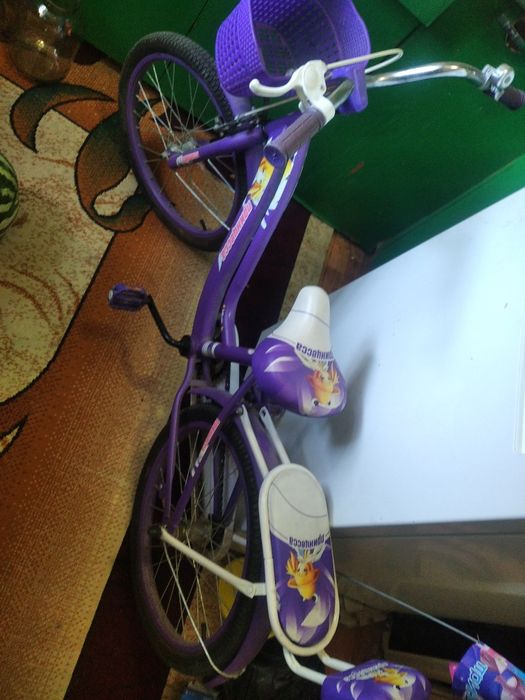 Velesaped  qizlar uchun xolati alo