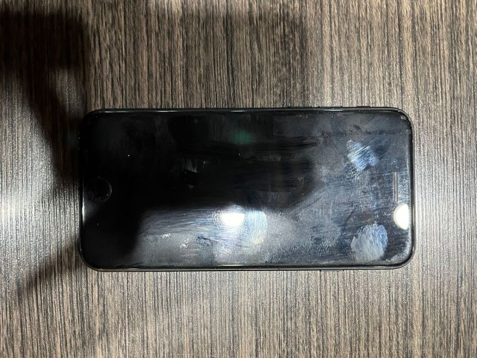 Iphone SE 64gb 73%AKB
