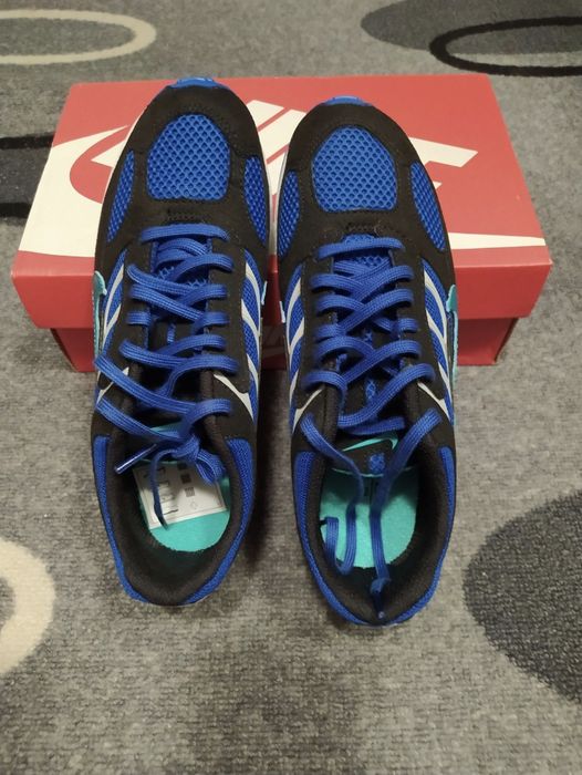 Дамски маратонки "Nike",номер-37,5