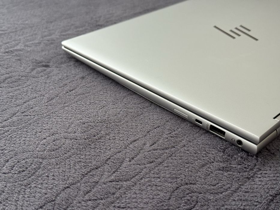13.3’FHD+IPS Touch/Hp Elitebook x360 830 G9/i5-1235u/16GB DDR5/512