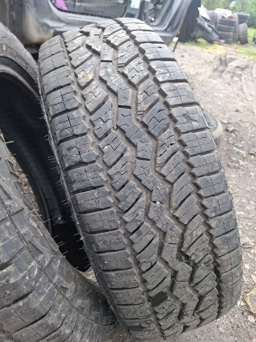 Vand 2 anvelooe 215 60 17 falken m+s ca noi dot 2024