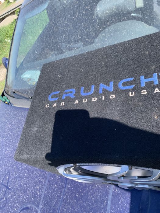Vand subwoofer auto!