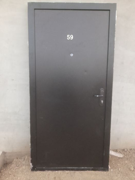 Металических двери  96,86.80х205