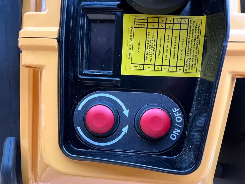 Vând Bulaneza CEMBRE cale ferată pe acumulatori