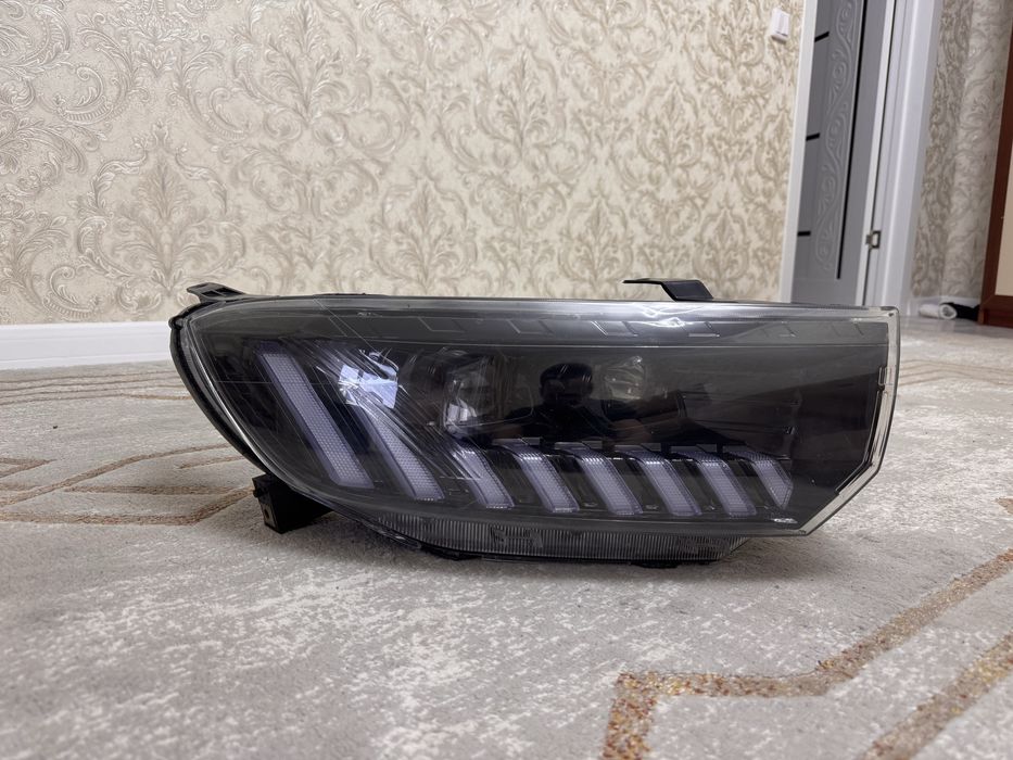 Продам фары на гранту fl