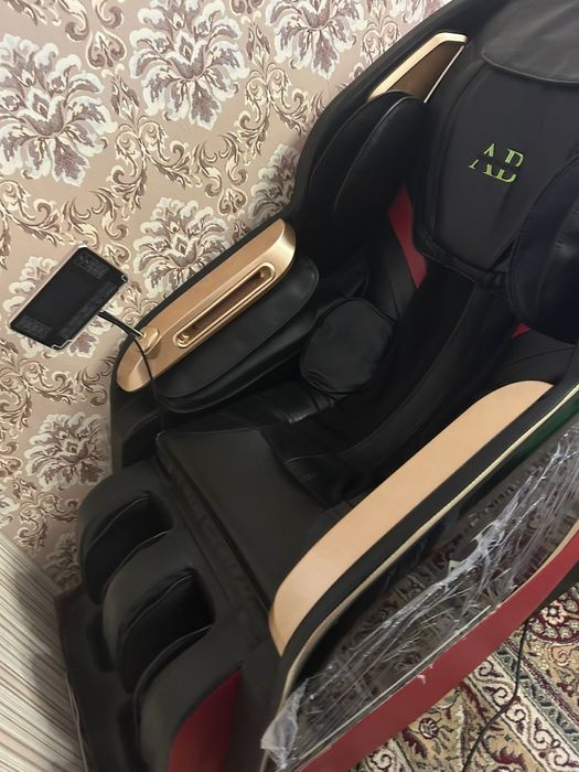 Массажное кресло