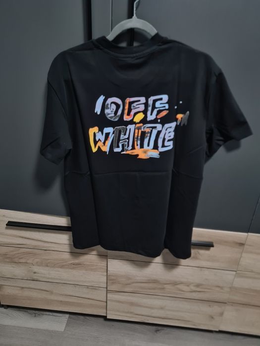 Tricouri Unisex Amiri și Off White?